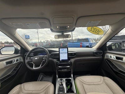 2022 Ford Explorer Platinum