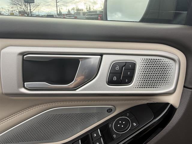 2022 Ford Explorer Platinum