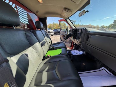 2004 Chevrolet Silverado 3500 HD WT