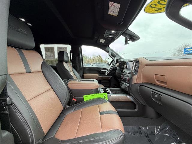 2022 Chevrolet Silverado 3500 HD High Country DRW