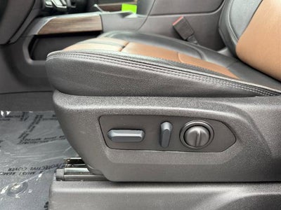 2022 Chevrolet Silverado 3500 HD High Country DRW
