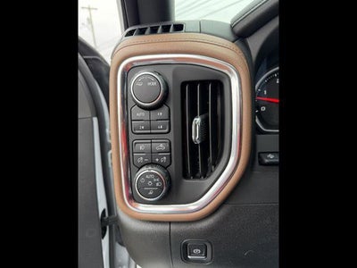 2022 Chevrolet Silverado 3500 HD High Country DRW
