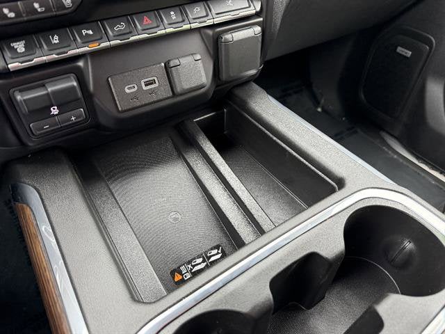 2022 Chevrolet Silverado 3500 HD High Country DRW