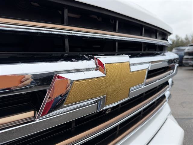 2022 Chevrolet Silverado 3500 HD High Country DRW