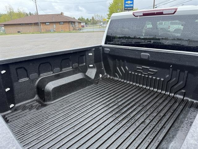 2022 Chevrolet Silverado 1500 LT (2FL)