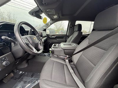 2022 Chevrolet Silverado 1500 LT (2FL)