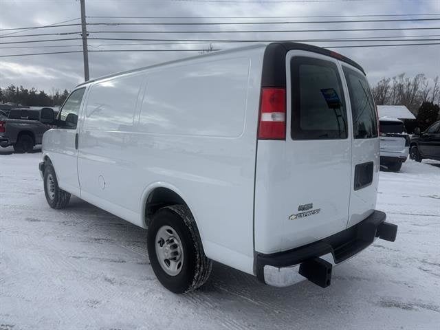 2024 Chevrolet Express Cargo 2500 WT