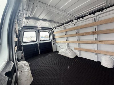 2024 Chevrolet Express Cargo 2500 WT