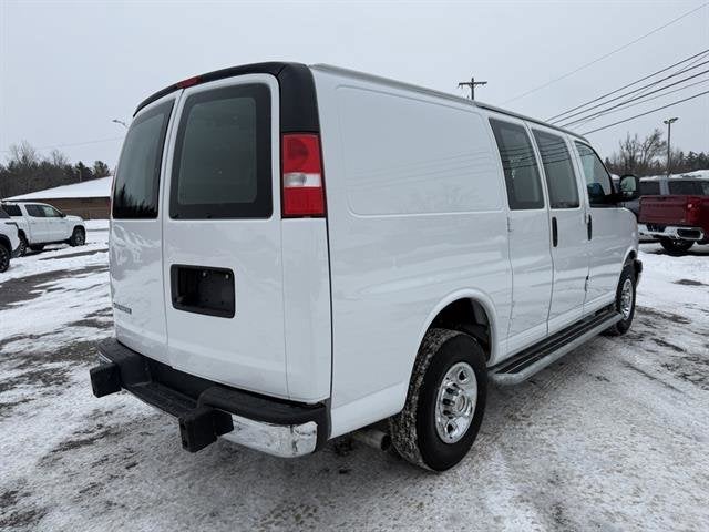 2024 Chevrolet Express Cargo 2500 WT