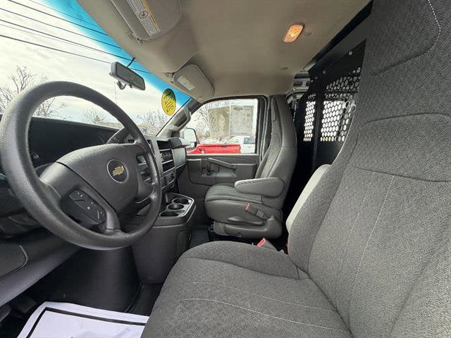 2024 Chevrolet Express Cargo 2500 WT