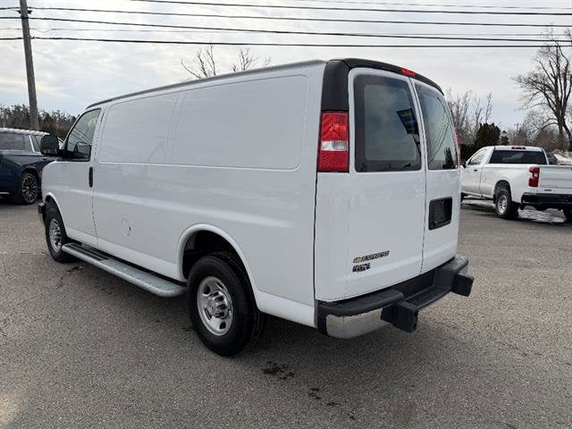 2024 Chevrolet Express Cargo 2500 WT