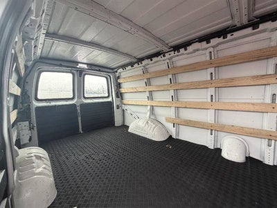 2024 Chevrolet Express Cargo 2500 WT