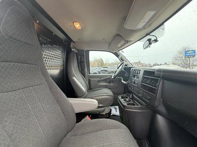 2024 Chevrolet Express Cargo 2500 WT