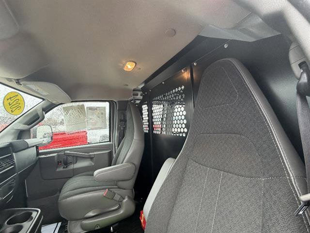 2024 Chevrolet Express Cargo 2500 WT