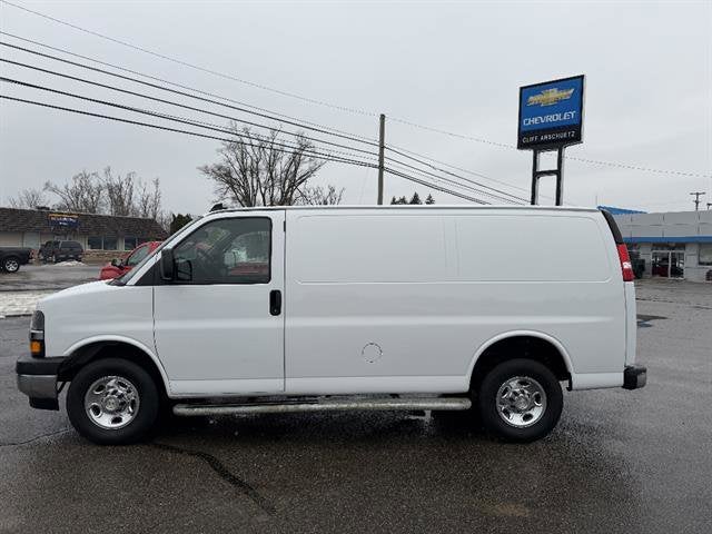 2024 Chevrolet Express Cargo 2500 WT