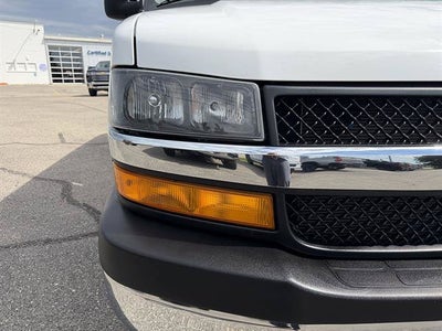 2025 Chevrolet Express Cargo WT