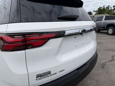 2023 Chevrolet Traverse LT Cloth