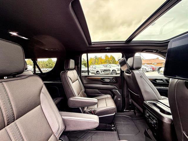 2025 Chevrolet Suburban High Country