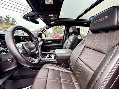 2025 Chevrolet Suburban High Country