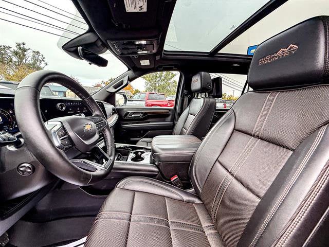 2025 Chevrolet Suburban High Country