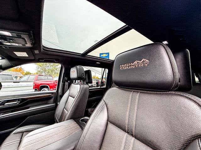 2025 Chevrolet Suburban High Country