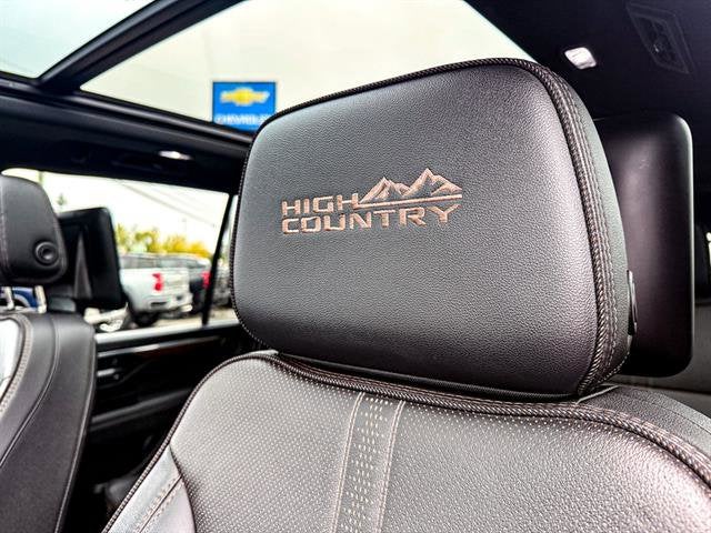 2025 Chevrolet Suburban High Country