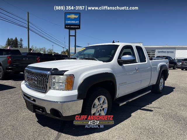 2011 GMC Sierra 4WD Extended Cab SLE MWB's photo