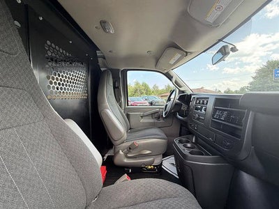 2025 GMC Savana Cargo Work Van
