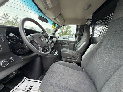 2025 GMC Savana Cargo Work Van