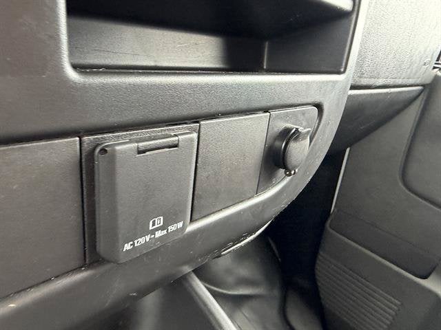 2025 GMC Savana Cargo Work Van