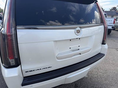2015 Cadillac Escalade ESV Luxury