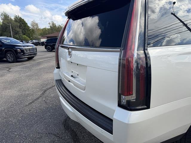 2015 Cadillac Escalade ESV Luxury