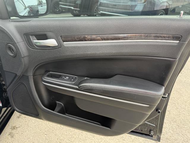 2019 Chrysler 300 Limited