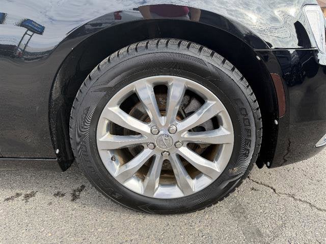 2019 Chrysler 300 Limited