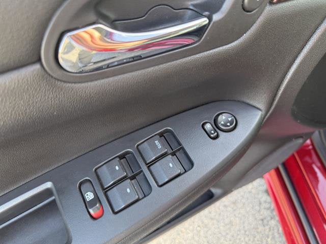 2012 Chevrolet Impala LT Retail