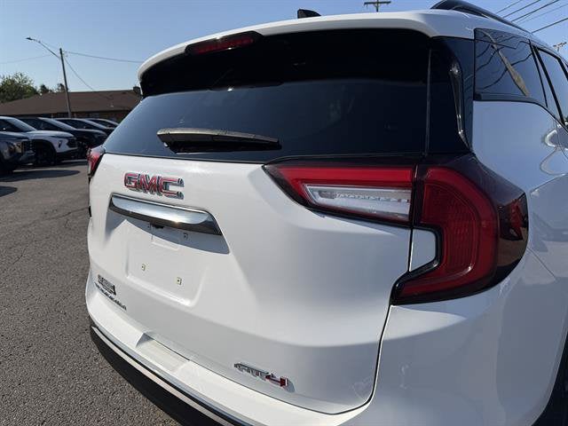2022 GMC Terrain AT4