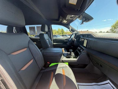 2024 GMC Sierra 1500 AT4