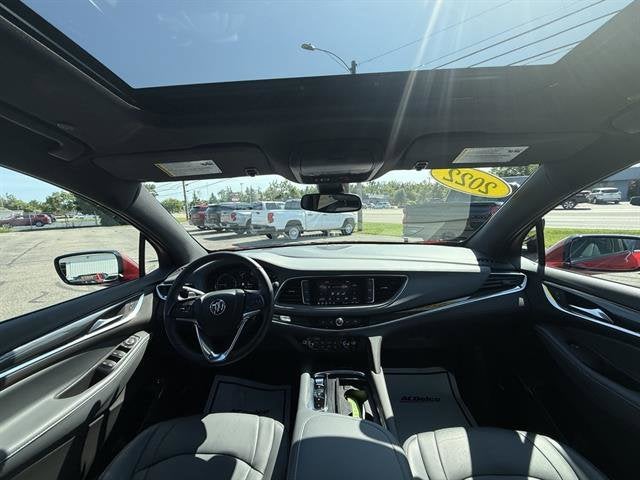 2022 Buick Enclave Essence