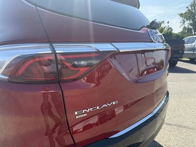 2022 Buick Enclave Essence