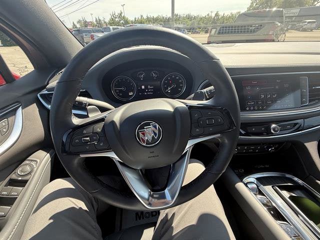 2022 Buick Enclave Essence