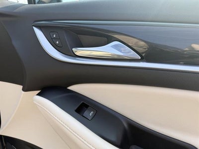 2022 Buick Enclave Essence