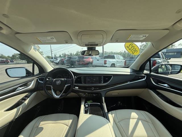 2022 Buick Enclave Essence
