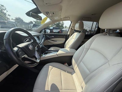 2022 Buick Enclave Essence