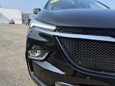 2022 Buick Enclave Essence